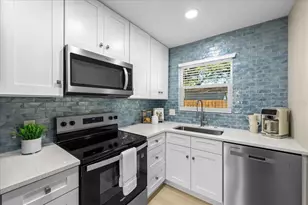 4800 22nd St N, Saint Petersburg, FL 33714 - Photo 22