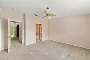 3463 High Hampton Cir, Tampa, FL 33610 - Photo 18