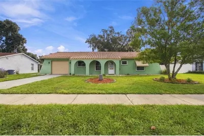 8410 Angela Court, Zephyrhills, FL 33541 - Photo 4