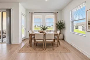 12564 Colonnade Vis Dr, Riverview, FL 33579 - Photo 10