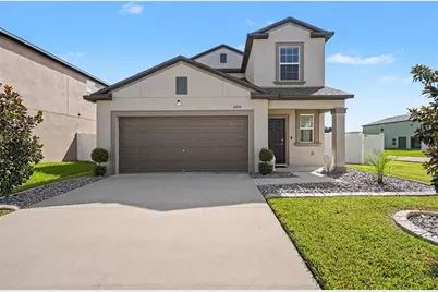 6450 Back Forty Loop, Zephyrhills, FL 33541 - Photo 2