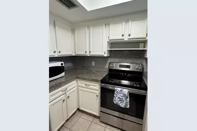 11365 Walsingham Road, Seminole, FL 33778 - Photo 14