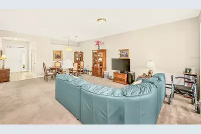 8634 Alexandra Arbor Lane, Temple Terrace, FL 33637 - Photo 10
