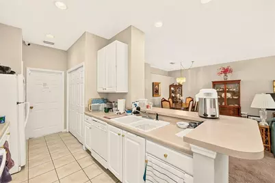 8634 Alexandra Arbor Lane, Temple Terrace, FL 33637 - Photo 12