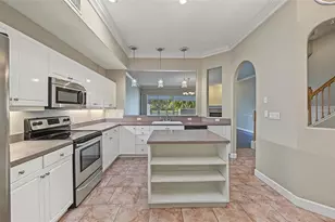1626 Lago Vista Blvd, Palm Harbor, FL 34685 - Photo 10