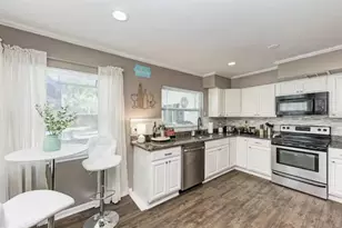 2608 Oakwood Dr, Largo, FL 33771 - Photo 8