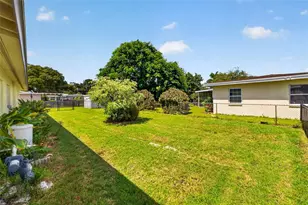 6401 34th Ave N, Saint Petersburg, FL 33710 - Photo 22
