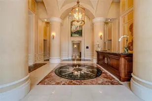 300 Beach Dr NE, Saint Petersburg, FL 33701 - Photo 12