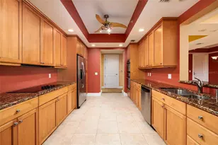 300 Beach Dr NE, Saint Petersburg, FL 33701 - Photo 30