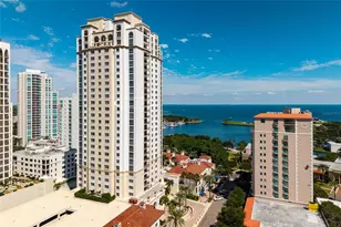 300 Beach Dr NE, Saint Petersburg, FL 33701 - Photo 6