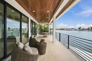 7176 S Shore Dr S, South Pasadena, FL 33707 - Photo 20