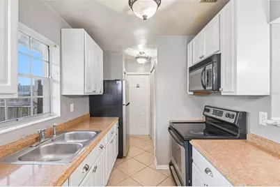 5550 Mariner Boulevard, Spring Hill, FL 34609 - Photo 22