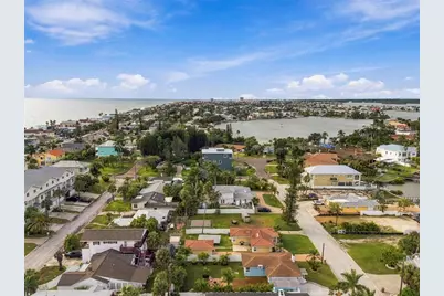 15424 2nd Street E, Madeira Beach, FL 33708 - Photo 58