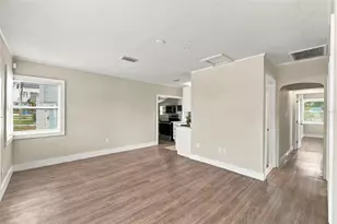 15424 2nd St E, Madeira Beach, FL 33708 - Photo 12