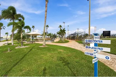 15424 2nd Street E, Madeira Beach, FL 33708 - Photo 52