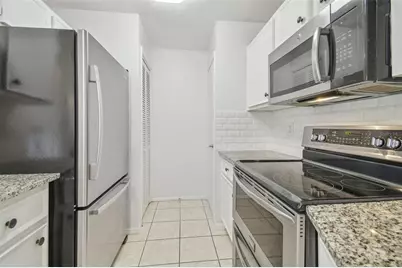 3964 Dream Oak Pl #201, Tampa, FL 33613 - Photo 10