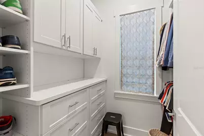 842 19th Avenue N, Saint Petersburg, FL 33704 - Photo 36