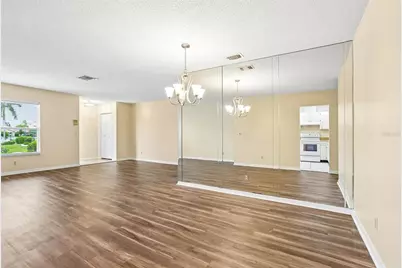 104 Cactusflower Lane, Sun City Center, FL 33573 - Photo 8