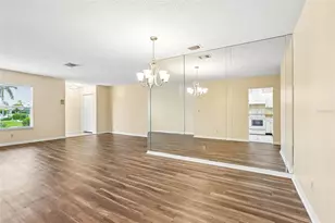 104 Cactus Flower Ln, Sun City Center, FL 33573 - Photo 8
