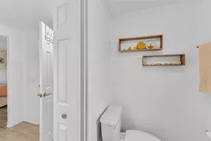 403 Vivar, North Port, FL 34287 - Photo 26