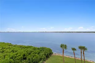 4717 Dolphin Cay Ln S, Saint Petersburg, FL 33711 - Photo 8