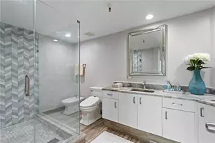 4717 Dolphin Cay Ln S, Saint Petersburg, FL 33711 - Photo 32