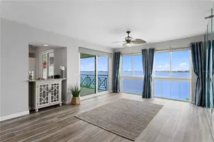 4717 Dolphin Cay Ln S, Saint Petersburg, FL 33711 - Photo 12