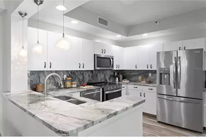 4717 Dolphin Cay Lane S #503, Saint Petersburg, FL 33711 - Photo 22