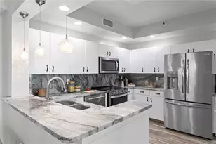 4717 Dolphin Cay Ln S, Saint Petersburg, FL 33711 - Photo 22