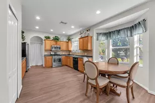 16306 Dorman Rd, Lithia, FL 33547 - Photo 4