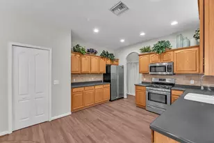 16306 Dorman Rd, Lithia, FL 33547 - Photo 20