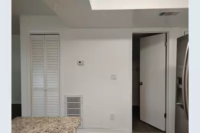 116 SW Jefferson Circle #5, Saint Petersburg, FL 33703 - Photo 18