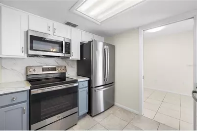 6432 Meadowbrook Lane, New Port Richey, FL 34653 - Photo 12