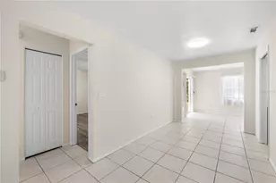 6432 Meadowbrook Ln, New Port Richey, FL 34653 - Photo 10