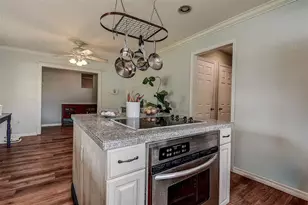 1508 Suffolk St N, Saint Petersburg, FL 33710 - Photo 10