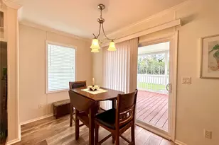 260 S Port Royal Ln, Apollo Beach, FL 33572 - Photo 8