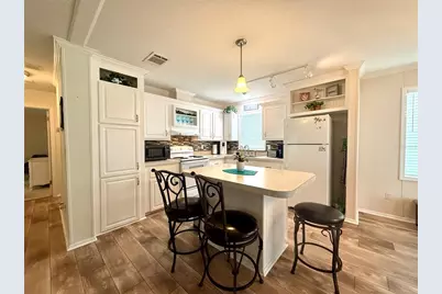 260 S Port Royal Lane, Apollo Beach, FL 33572 - Photo 6