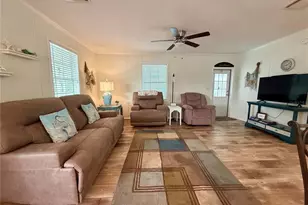 260 S Port Royal Ln, Apollo Beach, FL 33572 - Photo 4