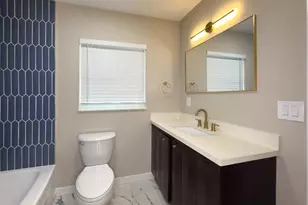 10927 72nd Ave, Seminole, FL 33772 - Photo 18