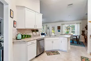 11352 Mississippi Kite Ave, Weeki Wachee, FL 34614 - Photo 18