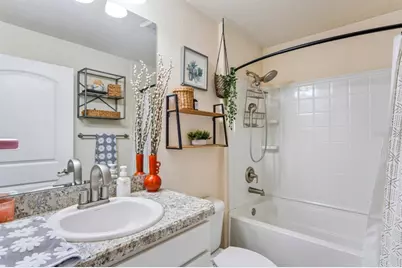 11352 Mississippi Kite Avenue, Weeki Wachee, FL 34614 - Photo 32