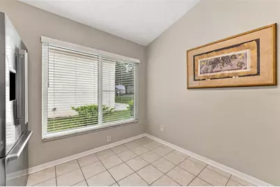 609 Cape Cod Cir, Valrico, FL 33594 - Photo 12