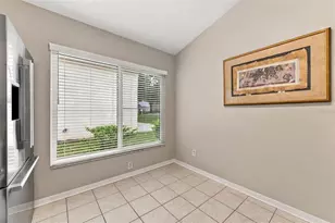 609 Cape Cod Cir, Valrico, FL 33594 - Photo 12