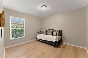 609 Cape Cod Cir, Valrico, FL 33594 - Photo 22
