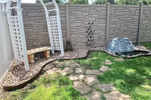 17010 Torvest Ct, Land O Lakes, FL 34638 - Photo 34