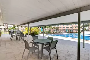 5095 Bay St NE, Saint Petersburg, FL 33703 - Photo 32