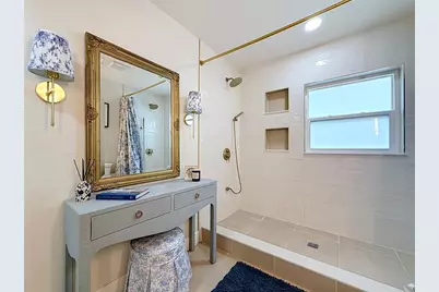 5833 Dartmouth Avenue N, Saint Petersburg, FL 33710 - Photo 36