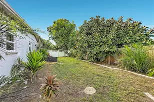 5833 Dartmouth Ave N, Saint Petersburg, FL 33710 - Photo 48