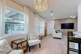 5833 Dartmouth Ave N, Saint Petersburg, FL 33710 - Photo 10