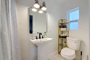 5833 Dartmouth Ave N, Saint Petersburg, FL 33710 - Photo 26